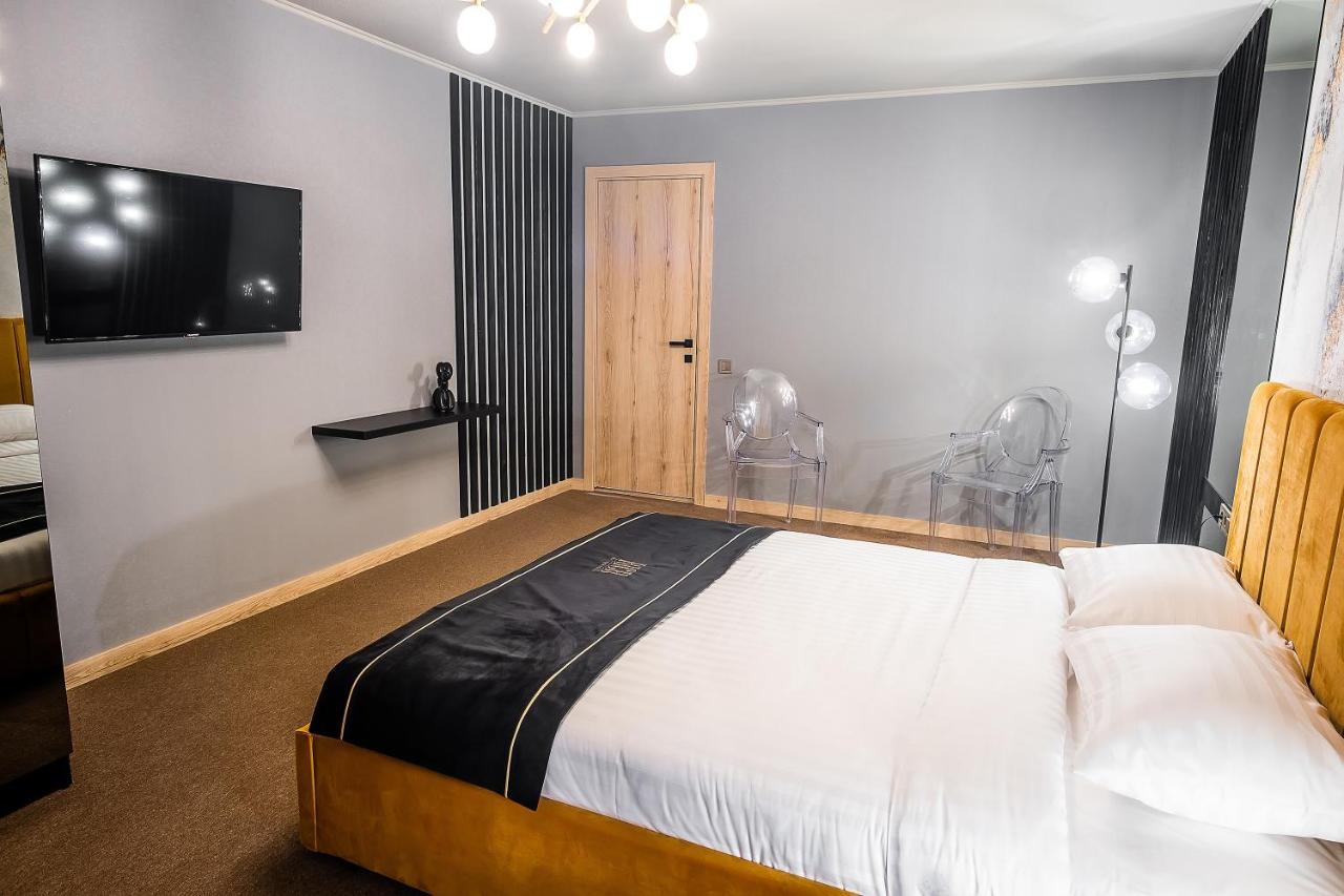 Rich Boutique-Hotel Vinnytsia Ngoại thất bức ảnh